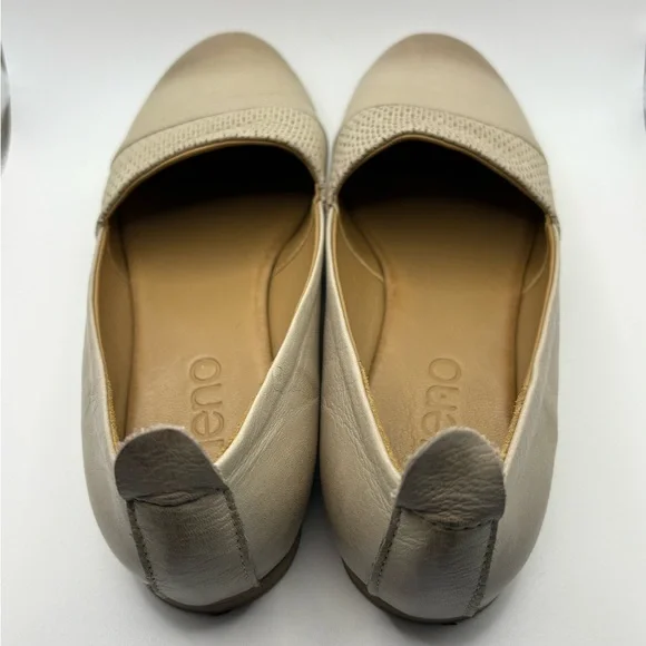 Bueno Women's Beige and Taupe Loafers - Picture 6 of 10